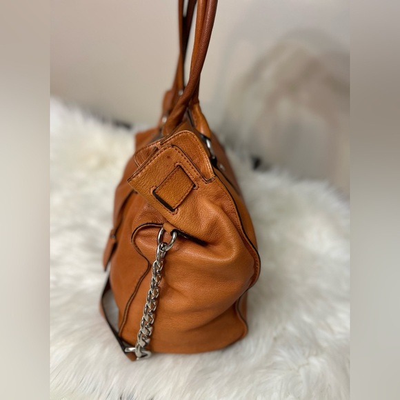 Michael Kors Hamilton East West Bisque Pebbled Leather - Picture 8 of 13